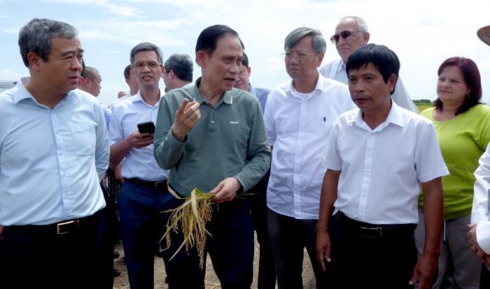 Vietnam and Cuba strengthen relations
