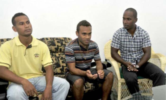 Doctors Nignanna, Junior and Paul told Granma of some of their experiences as students in Cuba. Photo: Alberto Borrego