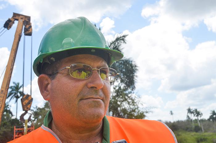 Construcción del Gasoducto Yumuri-Puerto Escondido.