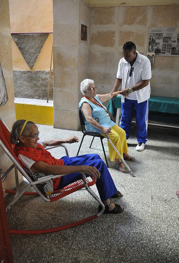 Figures reveal that Cuba will soon be one of the countries with the highest number of adults 60 years of age and older in the Americas.
