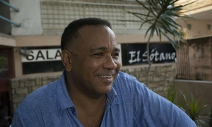 Tony Arroyo is pleased to have been able to bring Death and the maiden to the stage.