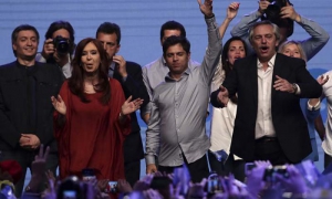 From left to right: Cristina Fernández (Vice President-elect), Axel Kicillof (Governor-elect of the province of Buenos Aires) and Alberto Fernández (President-elect).