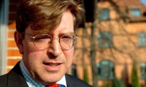 German journalist Udo Ulfkotte, author of the book Journalists for Hire, died of a suspicious heart attack.