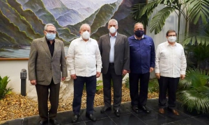 Raúl and Díaz-Canel meet with Lula.