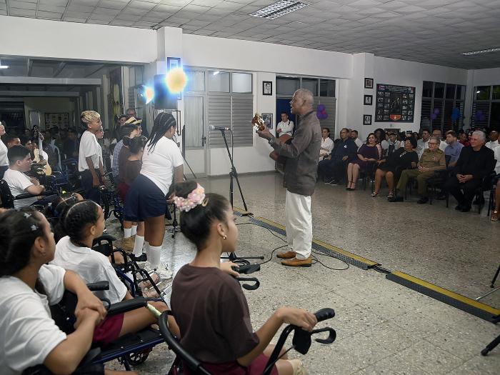 Solidarity with Panama school